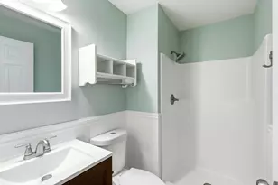 3282 Stonecreek Dr, Madison, WI 53719 - Photo 27