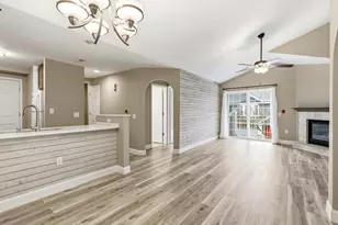 3282 Stonecreek Dr, Madison, WI 53719 - Photo 3