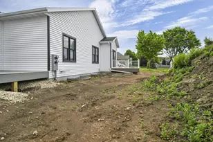 217 Dale Dr, Lodi, WI 53555 - Photo 9