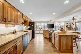 W8347 Thompson Rd, Poynette, WI 53955 - Photo 9