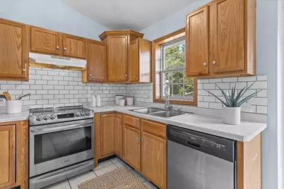 4109 Carberry Street, Madison, WI 53704 - Photo 3