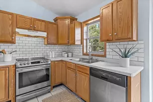 4109 Carberry St, Madison, WI 53704 - Photo 3