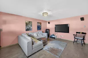 7115 Spring Hill Dr, Middleton, WI 53562 - Photo 31