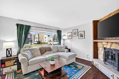 549 Knightsbridge Road #549, Waunakee, WI 53597 - Photo 5