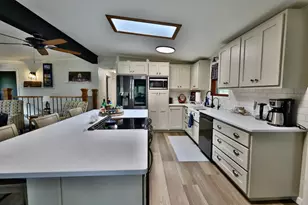 913 Kings Way, Nekoosa, WI 54457 - Photo 15