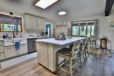 913 Kings Way, Nekoosa, WI 54457 - Photo 9