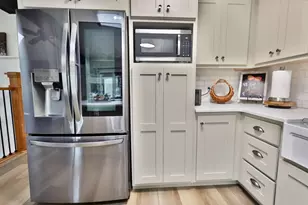 913 Kings Way, Nekoosa, WI 54457 - Photo 13