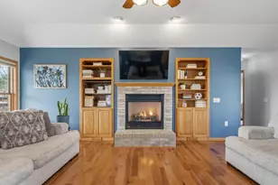 1012 Pine Grove Dr, Reedsburg, WI 53959 - Photo 5