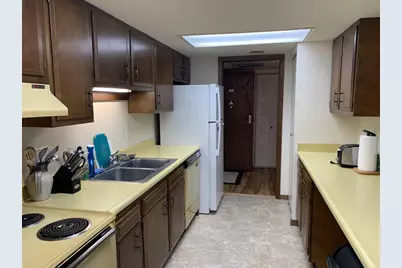 6302 Mineral Point Road #303, Madison, WI 53705 - Photo 23