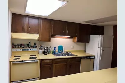 6302 Mineral Point Road #303, Madison, WI 53705 - Photo 37