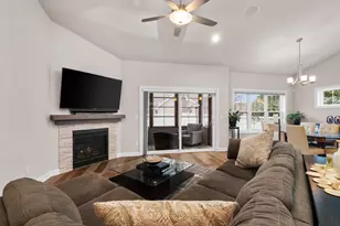 21 Bentley Wy, Fitchburg, WI 53711 - Photo 9