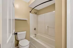 7312 Old Sauk Rd, Madison, WI 53717 - Photo 23