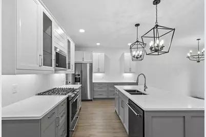 317 Maple Street, Pardeeville, WI 53954 - Photo 5