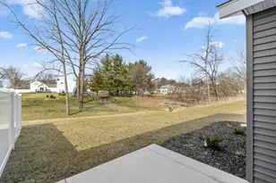 317 Maple St, Pardeeville, WI 53954 - Photo 37