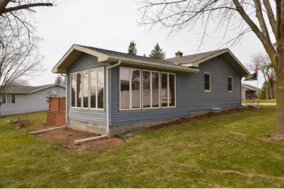 517 High Street, Highland, WI 53543 - Photo 5