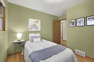 1810 Lewon Dr, Madison, WI 53711 - Photo 29