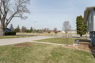 217 Gilman St, Verona, WI 53593 - Photo 43