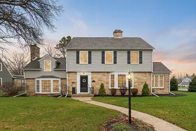 1219 Columbus Circle, Janesville, WI 53545 - Photo 1