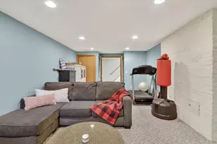 1219 Columbus Cir, Janesville, WI 53545 - Photo 47