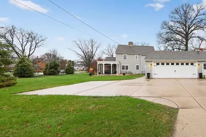 1219 Columbus Circle, Janesville, WI 53545 - Photo 57