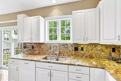 5501 Sandhill Drive, Middleton, WI 53562 - Photo 15
