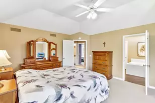 5501 Sandhill Dr, Middleton, WI 53562 - Photo 25