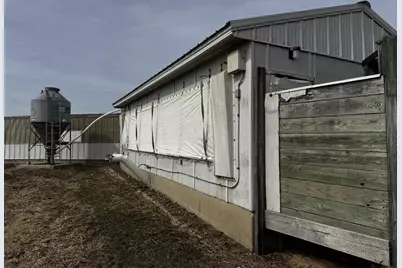 W6459 Hazel Ridge Road, Elkhorn, WI 53115 - Photo 5