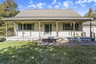 S4395 Cedarberry Ln, Baraboo, WI 53913 - Photo 3