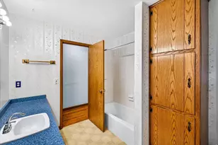 426 Blankenheim Ln, Sun Prairie, WI 53590 - Photo 19