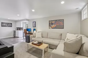 W9063 Lakeview Dr, Cambridge, WI 53523 - Photo 31