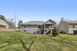 W9063 Lakeview Dr, Cambridge, WI 53523 - Photo 43