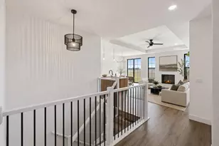 305 Willow St, Pardeeville, WI 53954 - Photo 5