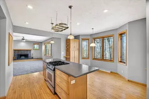 2082 Tower Dr, Stoughton, WI 53589 - Photo 5