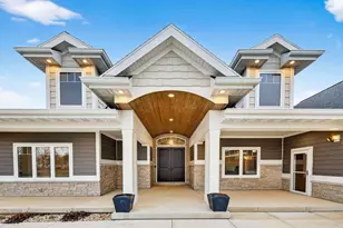 7576 Colonial Wy, Verona, WI 53593 - Photo 3