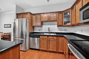 8253 Mayo Dr, Madison, WI 53719 - Photo 7