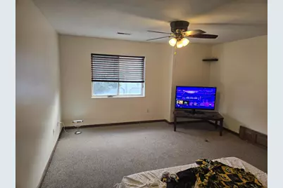 939 Rockefeller Lane, Madison, WI 53704 - Photo 7