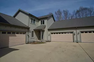 713 Harrington Dr, Madison, WI 53718 - Photo 65