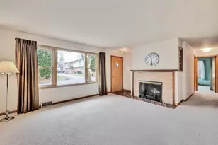 1710 Camus Ln, Madison, WI 53705 - Photo 13