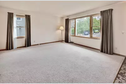 1710 Camus Lane, Madison, WI 53705 - Photo 15