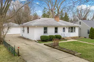 1710 Camus Ln, Madison, WI 53705 - Photo 35