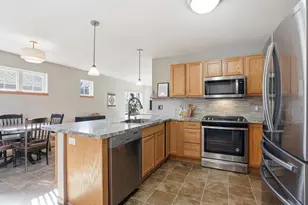 348 Park St, Sun Prairie, WI 53590 - Photo 13