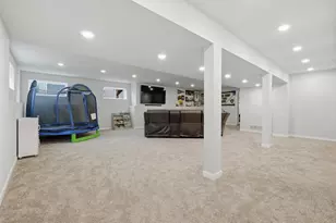 987 Griffin Way, DeForest, WI 53532 - Photo 33