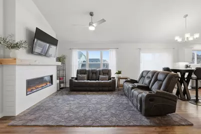 987 Griffin Way, DeForest, WI 53532 - Photo 7