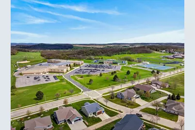 107 Cobblestone Drive, Lodi, WI 53555 - Photo 3