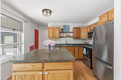 2002 Rae Lane, Madison, WI 53711 - Photo 5