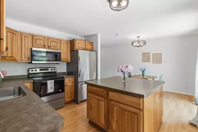 2002 Rae Lane, Madison, WI 53711 - Photo 9