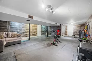 1330 Sycamore St, Janesville, WI 53545 - Photo 25