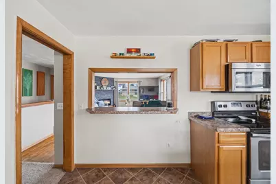 1330 Sycamore Street, Janesville, WI 53545 - Photo 7