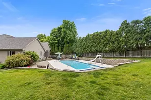 10 Vienna Cir, Madison, WI 53718 - Photo 41