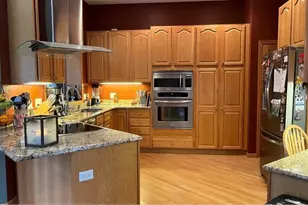 10 Vienna Cir, Madison, WI 53718 - Photo 7